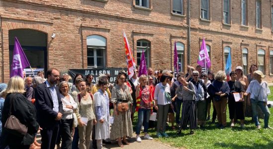 Non à la fermeture de la maison de santé de La Grave à Toulouse